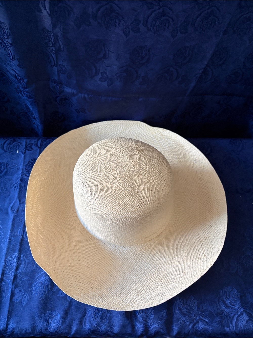 August Brand Classic Wide-Brim Finely Woven Straw Sun Hat in Cream
